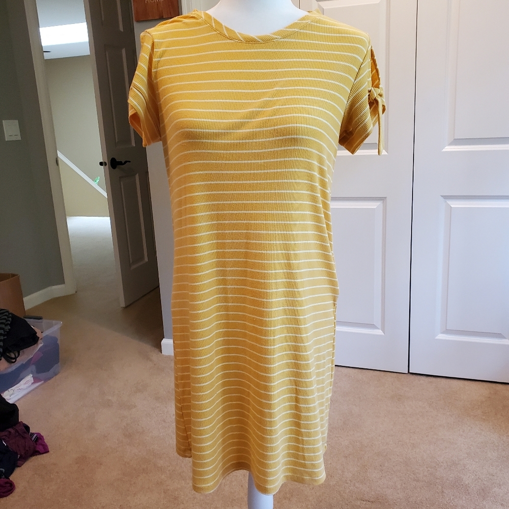 LC Lauren Conrad Yellow Striped Dress Sz M